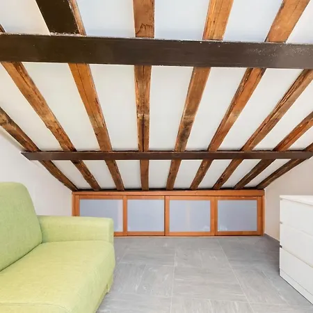 Apartment Cosy Two Bedroom Apt, 3 Mins To Piazza Navona